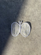 -春を運ぶ- ドットバタフライ刺繍ブローチ