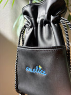 【ブルーベリー・ア・ラ・カルト】 刺繍バッグ