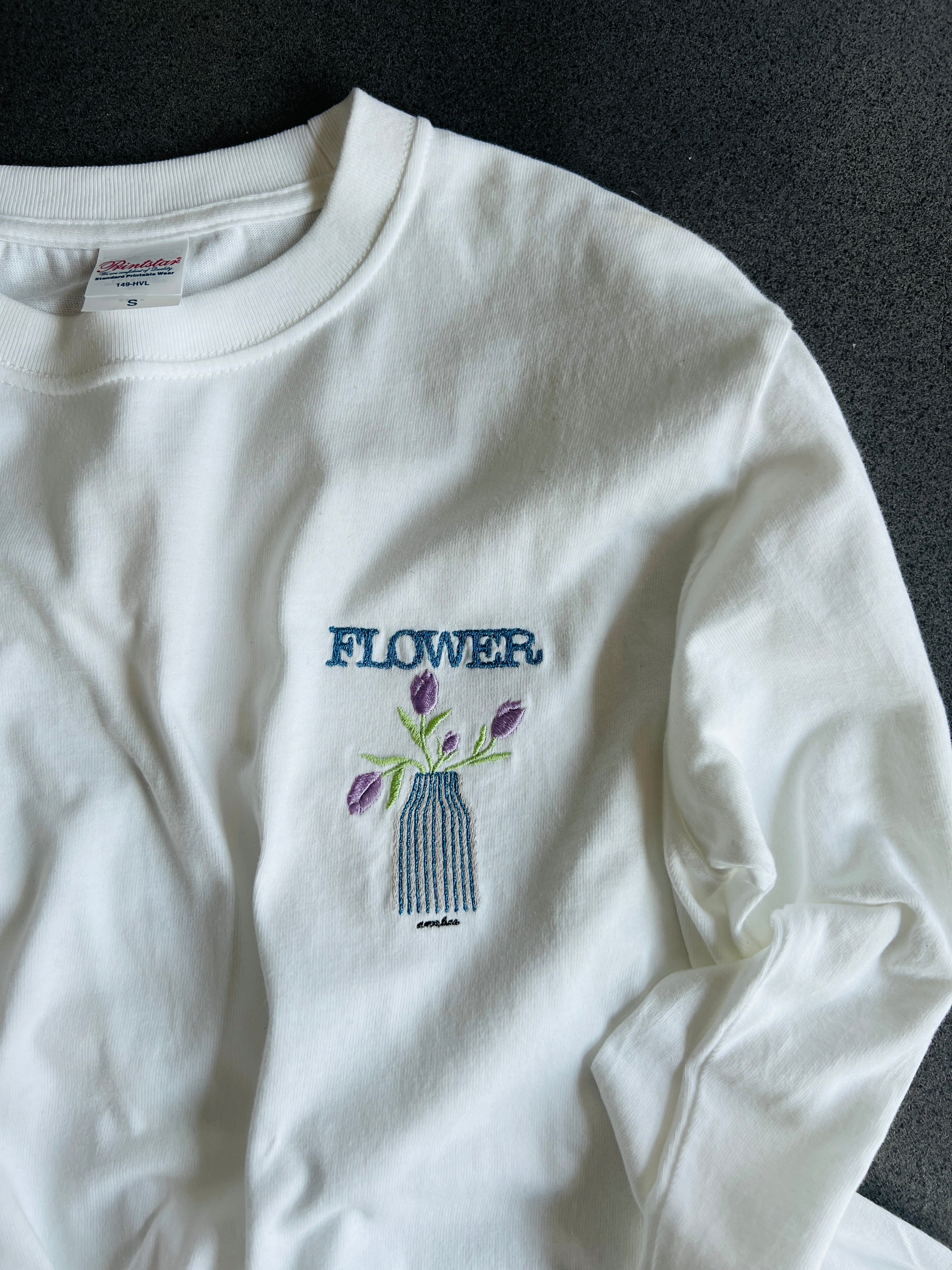 【チューリップ刺繍】長袖Tシャツ