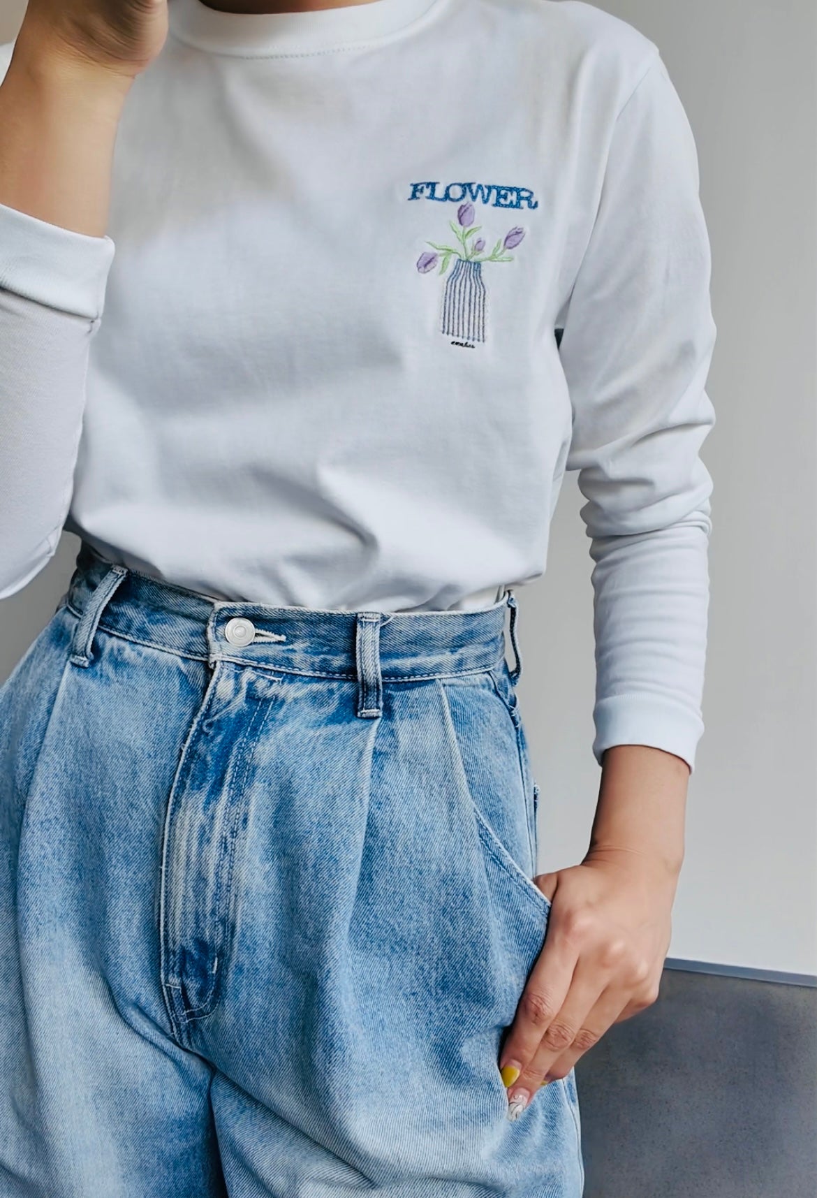 【チューリップ刺繍】長袖Tシャツ