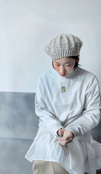 【切手と洋梨】 長袖Tシャツ