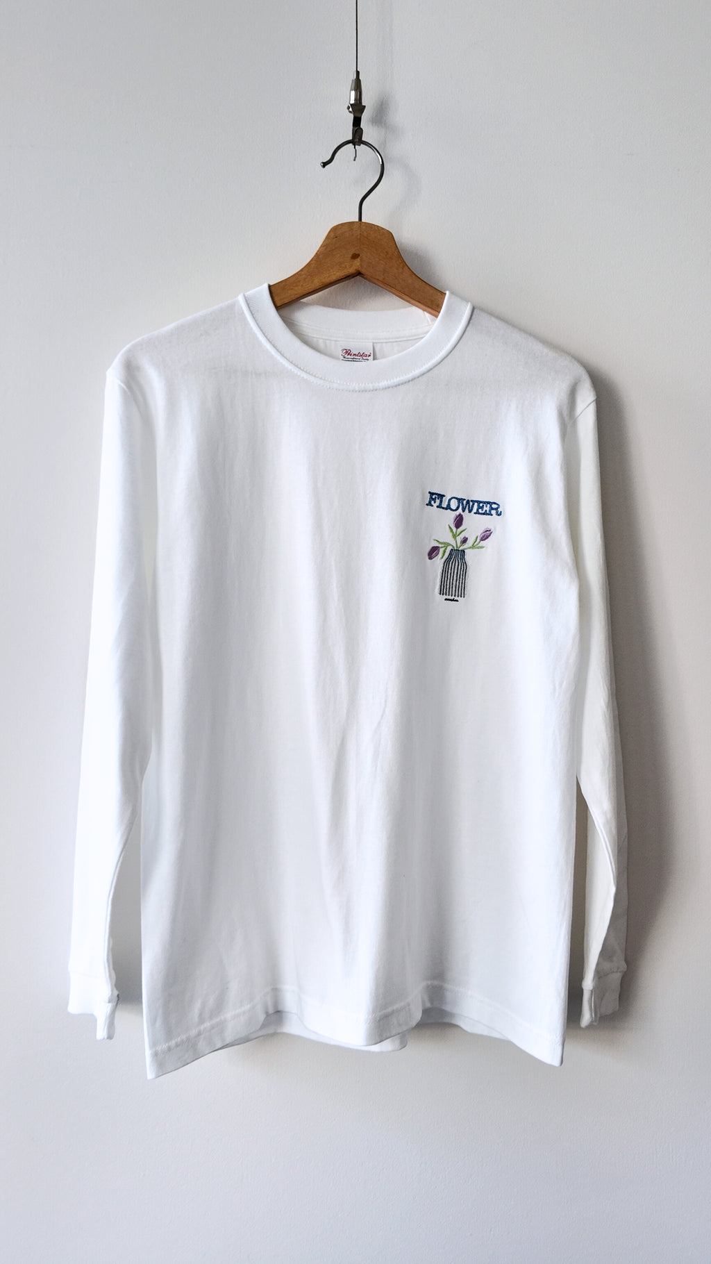 【チューリップ刺繍】長袖Tシャツ